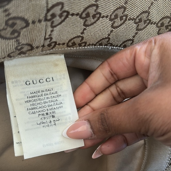 Gucci GG Canvas Bucket Hat - Picture 4 of 5